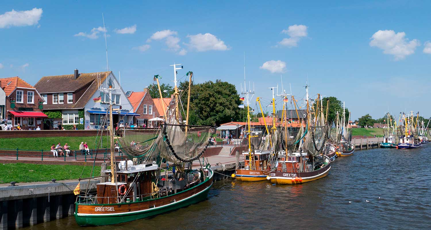greetsiel-176898 greetsiel